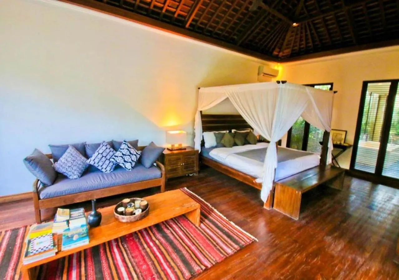 Villa Tom Canggu  Canggu (Bali)